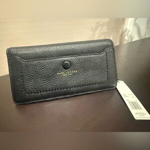 Marc Jacobs Black Leather Wallet NEW